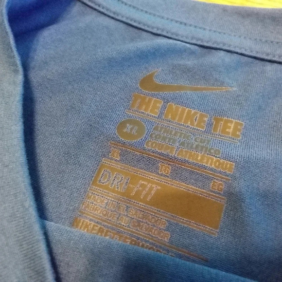 Nike UK Kentucky Wildcats NCAA Graphic Nike Tee #41 Hackett XL - Picture 4 of 6